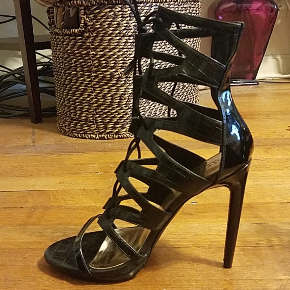 🤩HOST PICK🤩 Sexy Gladiator Heels!!